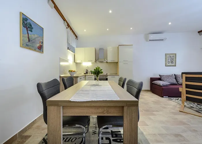 Riva Apartamento Cavtat